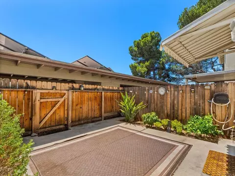 Exterior - 1253 N Mollison Ave #D, El Cajon, CA 92021 photo 4 of 8