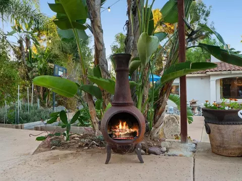 Exterior - 886 Singing Trails Dr, El Cajon, CA 92019 photo 15 of 22