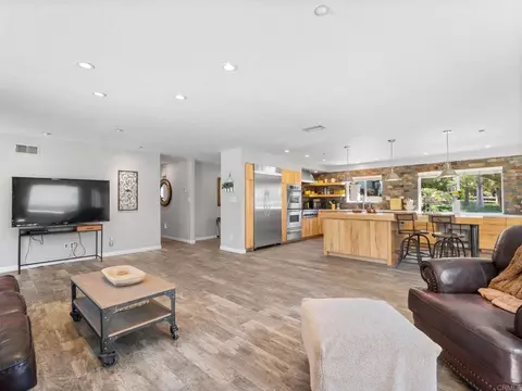 Living - 886 Singing Trails Dr, El Cajon, CA 92019 photo 2 of 2
