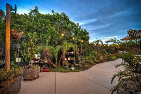 Exterior - 2424 Papyrus Ct, Oceanside, CA 92054 photo 20 of 34