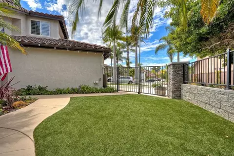 Exterior - 2424 Papyrus Ct, Oceanside, CA 92054 photo 13 of 34