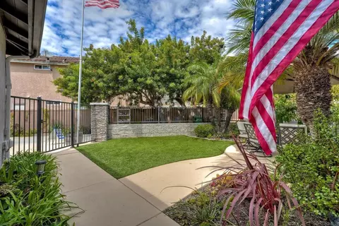 Exterior - 2424 Papyrus Ct, Oceanside, CA 92054 photo 11 of 34