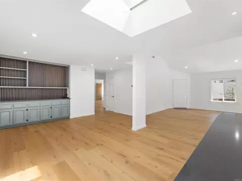 Living - 4957 Alicante Way, Oceanside, CA 92056 photo 6 of 8