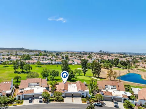 View/Area - 4957 Alicante Way, Oceanside, CA 92056 photo 3 of 9