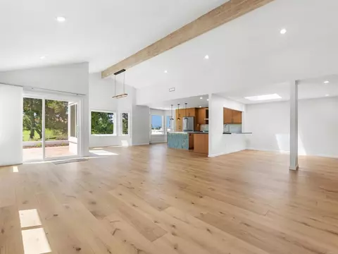 Living - 4957 Alicante Way, Oceanside, CA 92056 photo 3 of 8