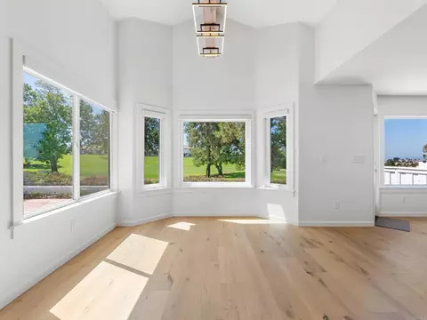 Living - 4957 Alicante Way, Oceanside, CA 92056 photo 4 of 8