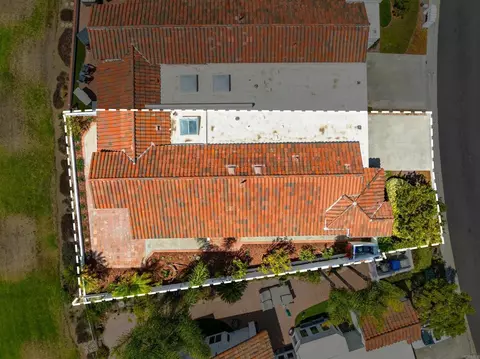 View/Area - 4957 Alicante Way, Oceanside, CA 92056 photo 5 of 9