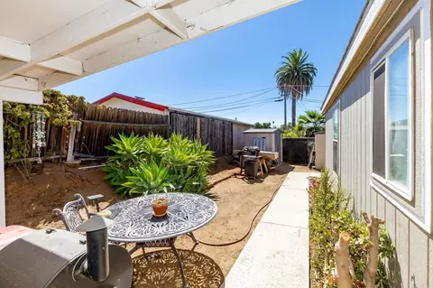 Exterior - 224 Astro Ct, Vista, CA 92083 photo 11 of 12