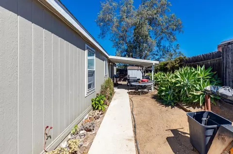 Exterior - 224 Astro Ct, Vista, CA 92083 photo 9 of 12