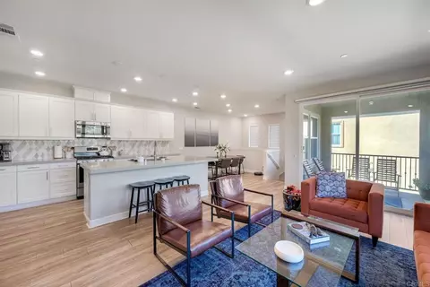 10862 Everly Way, San Diego, CA 92129