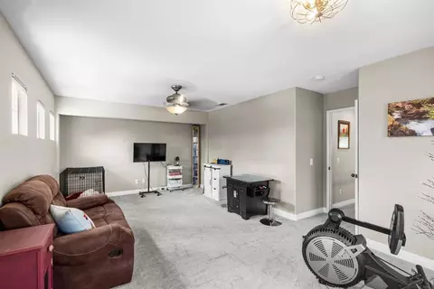 Entry Way - 3259 Canyon View Dr, Oceanside, CA 92058 photo 12 of 12