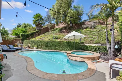 Exterior - 3259 Canyon View Dr, Oceanside, CA 92058 photo 1 of 8