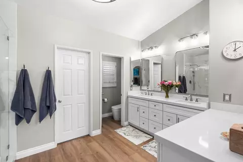 Bath - 3259 Canyon View Dr, Oceanside, CA 92058 photo 2 of 9