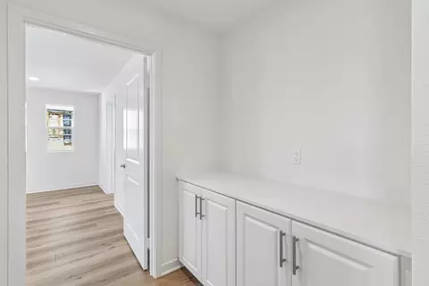 Entry Way - 725 Kingbird Loop, Oceanside, CA 92058 photo 2 of 2
