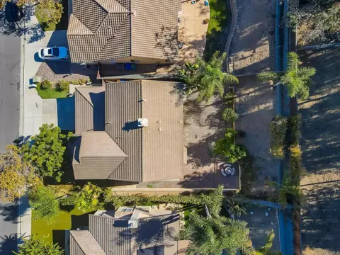 View/Area - 943 Manteca Dr, Oceanside, CA 92057 photo 2 of 9