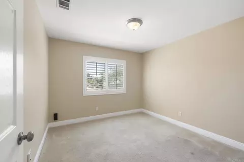 Bedroom - 943 Manteca Dr, Oceanside, CA 92057 photo 4 of 7