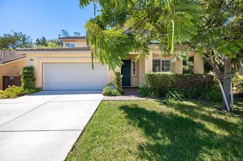 Exterior - 943 Manteca Dr, Oceanside, CA 92057 photo 2 of 12