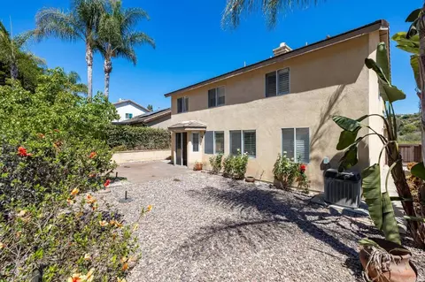 Exterior - 943 Manteca Dr, Oceanside, CA 92057 photo 7 of 12