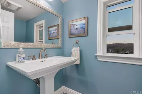 Bath - 2653 Fallsview Rd, San Marcos, CA 92078 photo 1 of 6