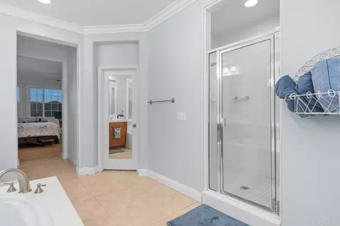 Bath - 2653 Fallsview Rd, San Marcos, CA 92078 photo 3 of 6