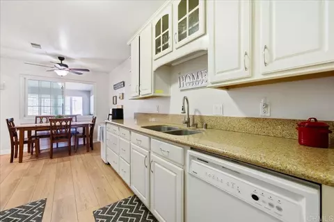 Kitchen - 1634 Rush Ave, Vista, CA 92084 photo 2 of 2