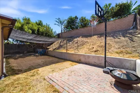 Exterior - 1634 Rush Ave, Vista, CA 92084 photo 5 of 7