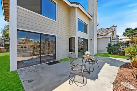 Exterior - 1762 Spyglass Cir, Vista, CA 92081 photo 5 of 7