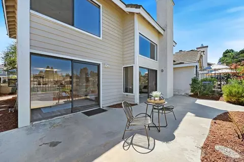 Exterior - 1762 Spyglass Cir, Vista, CA 92081 photo 2 of 7