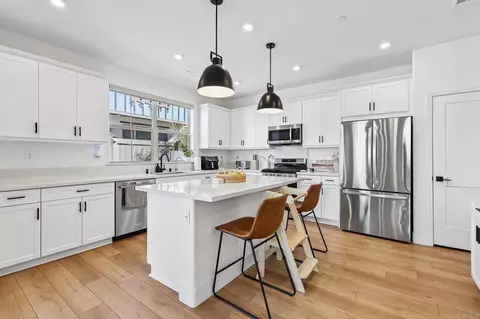 Kitchen - 1705 Valley Oak Way, Oceanside, CA 92056 photo 1 of 6