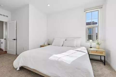 Bedroom - 1705 Valley Oak Way, Oceanside, CA 92056 photo 1 of 11