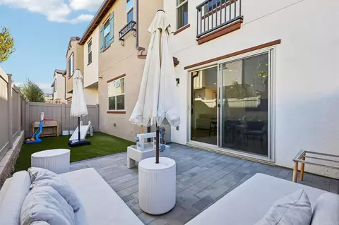 Exterior - 1705 Valley Oak Way, Oceanside, CA 92056 photo 7 of 9