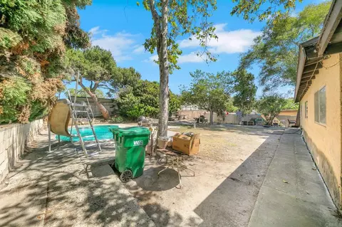 Exterior - 4224 Jonathon Pl, Oceanside, CA 92056 photo 13 of 16