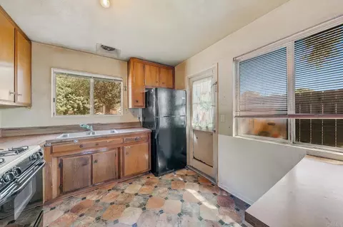 Kitchen - 4224 Jonathon Pl, Oceanside, CA 92056 photo 1 of 4