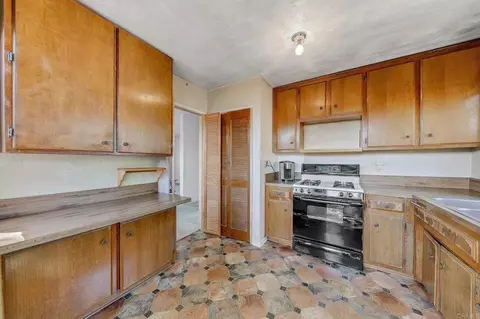Kitchen - 4224 Jonathon Pl, Oceanside, CA 92056 photo 4 of 4
