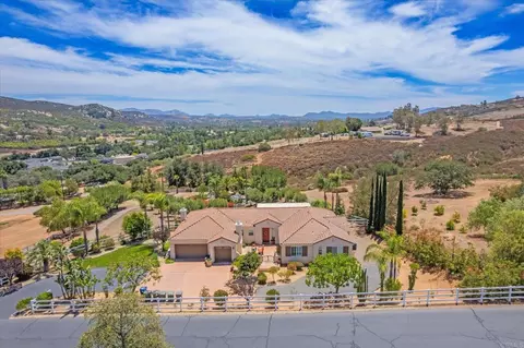 View/Area - 23131 Stokes Rd, Ramona, CA 92065 photo 4 of 11