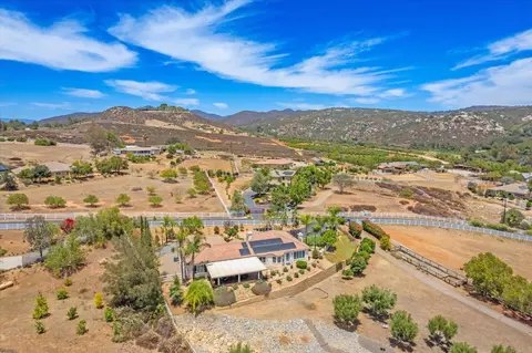 View/Area - 23131 Stokes Rd, Ramona, CA 92065 photo 7 of 11