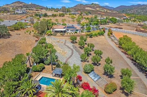 View/Area - 23131 Stokes Rd, Ramona, CA 92065 photo 9 of 11