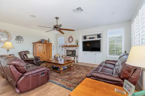 Living - 23131 Stokes Rd, Ramona, CA 92065 photo 2 of 3