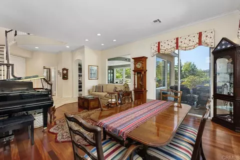 Dining - 1689 Robin Pl, Carlsbad, CA 92011 photo 2 of 5