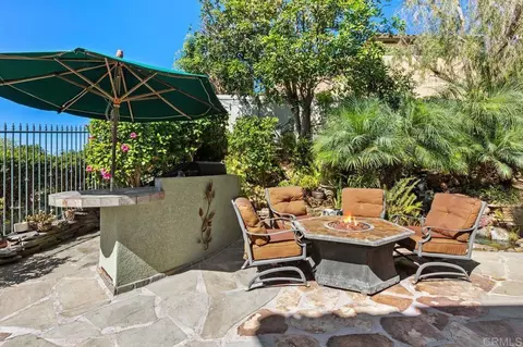 Exterior - 1689 Robin Pl, Carlsbad, CA 92011 photo 6 of 8