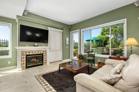 Living - 1689 Robin Pl, Carlsbad, CA 92011 photo 5 of 6