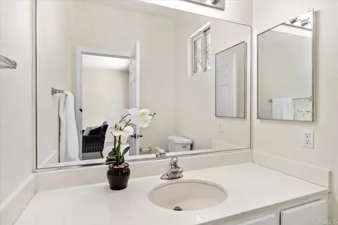 Bath - 1524 Circle Ranch Way #61, Oceanside, CA 92057 photo 2 of 2