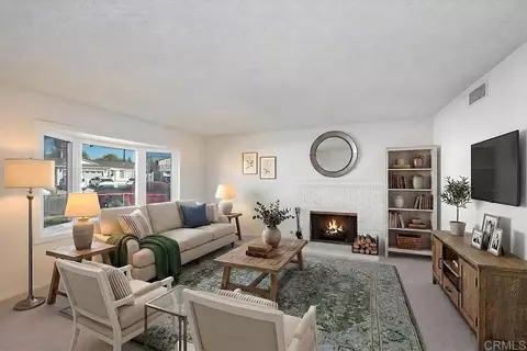 Living - 1608 Danny Way, El Cajon, CA 92021 photo 3 of 6