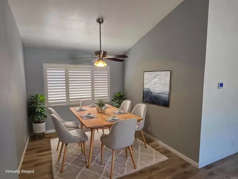 2359 Mapleleaf Dr, Vista, CA 92081 photo 4