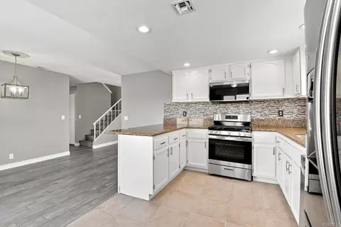 Kitchen - 5133 Andrew Jackson St, Oceanside, CA 92057 photo 5 of 5
