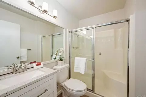 Bath - 1836 Belle Grove Rd, Encinitas, CA 92024 photo 1 of 3