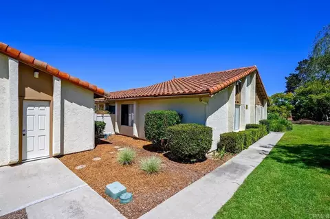 Exterior - 1836 Belle Grove Rd, Encinitas, CA 92024 photo 14 of 29