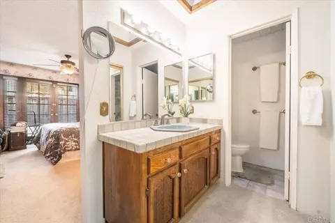 Bath - 1346 Birch Ave, Escondido, CA 92027 photo 1 of 3