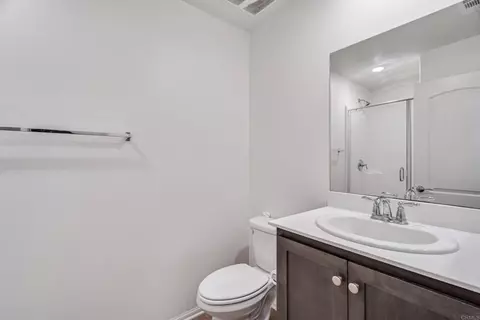 Bath - 5474 Starlight Pl, Bonsall, CA 92003 photo 1 of 3