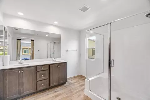Entry Way - 5474 Starlight Pl, Bonsall, CA 92003 photo 4 of 5